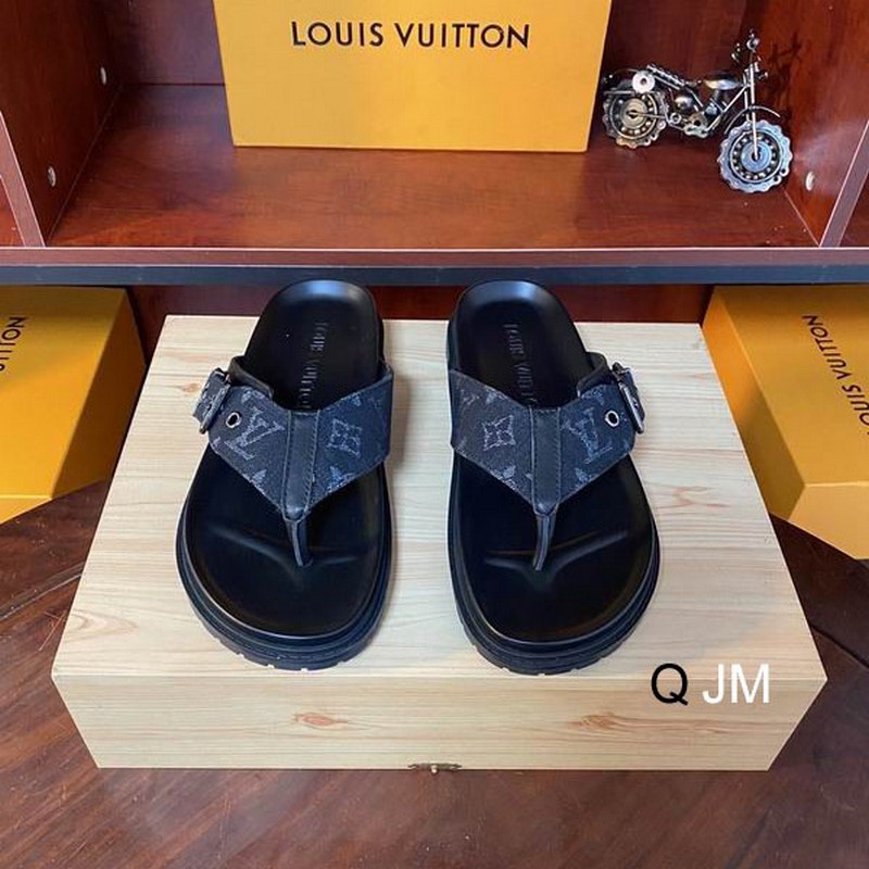 LV Men's Slippers 213